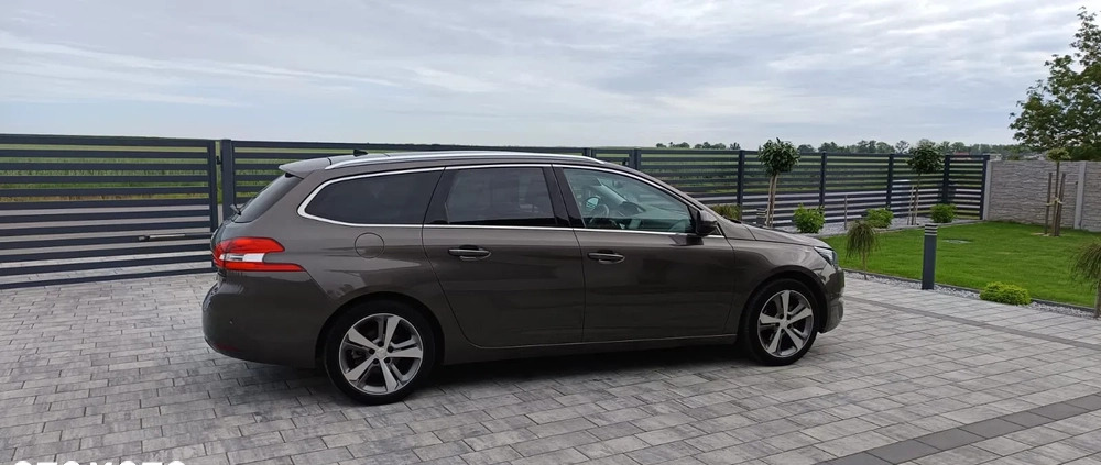 Peugeot 308 cena 31600 przebieg: 187000, rok produkcji 2014 z Płoty małe 106